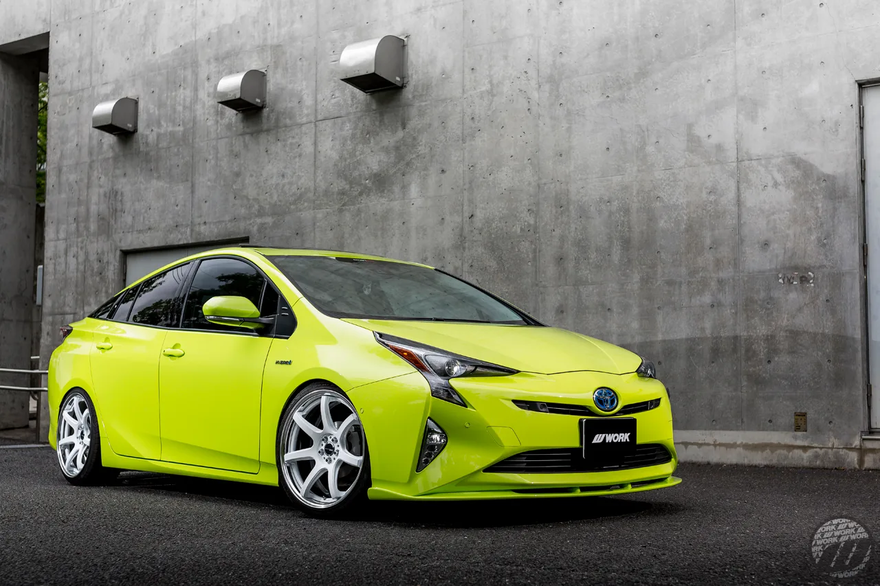 Work Emotion CR2P on Toyota Prius XW50, photo 5