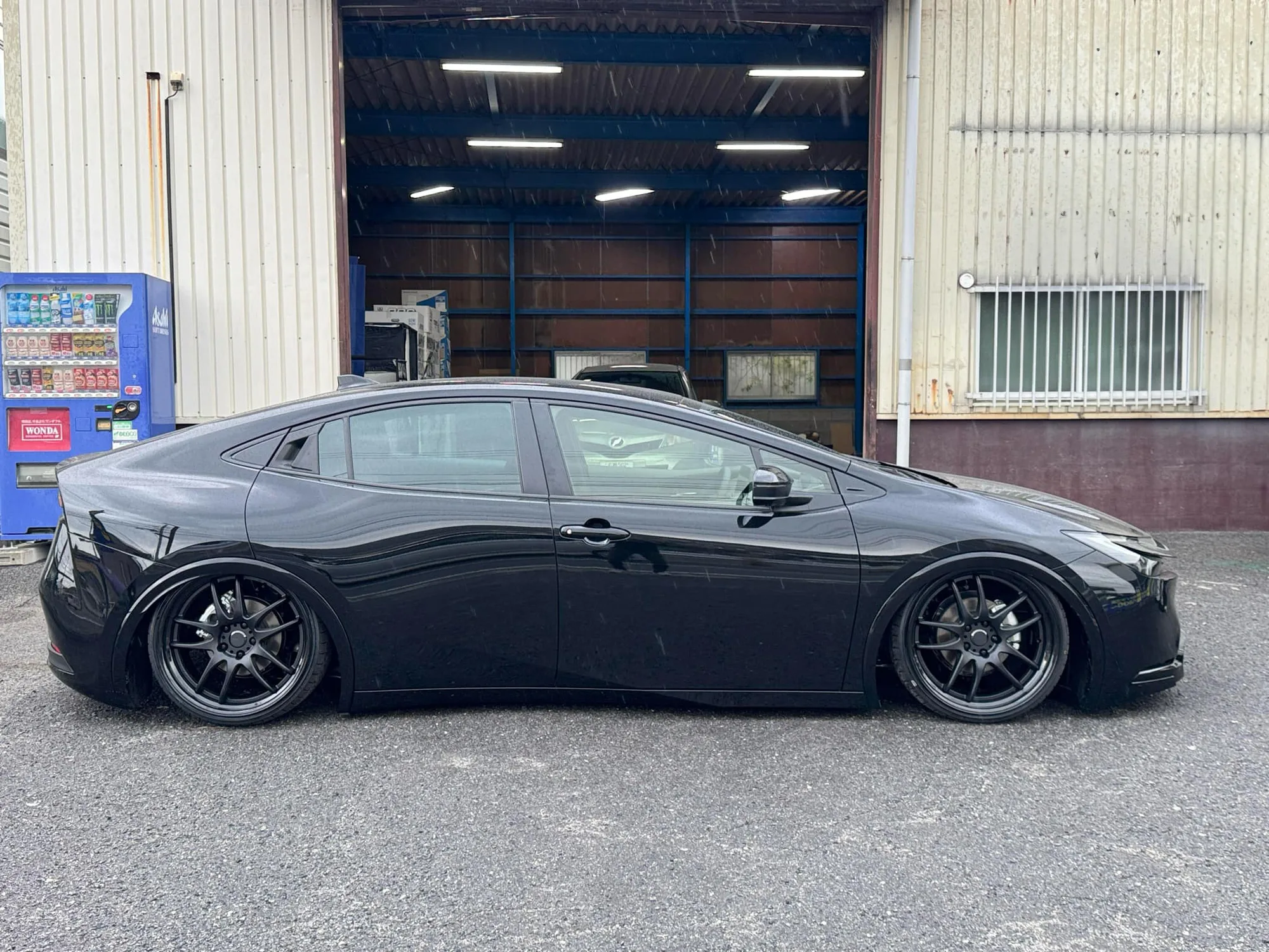 Work Emotion CR2P on Toyota Prius XW60, photo 2