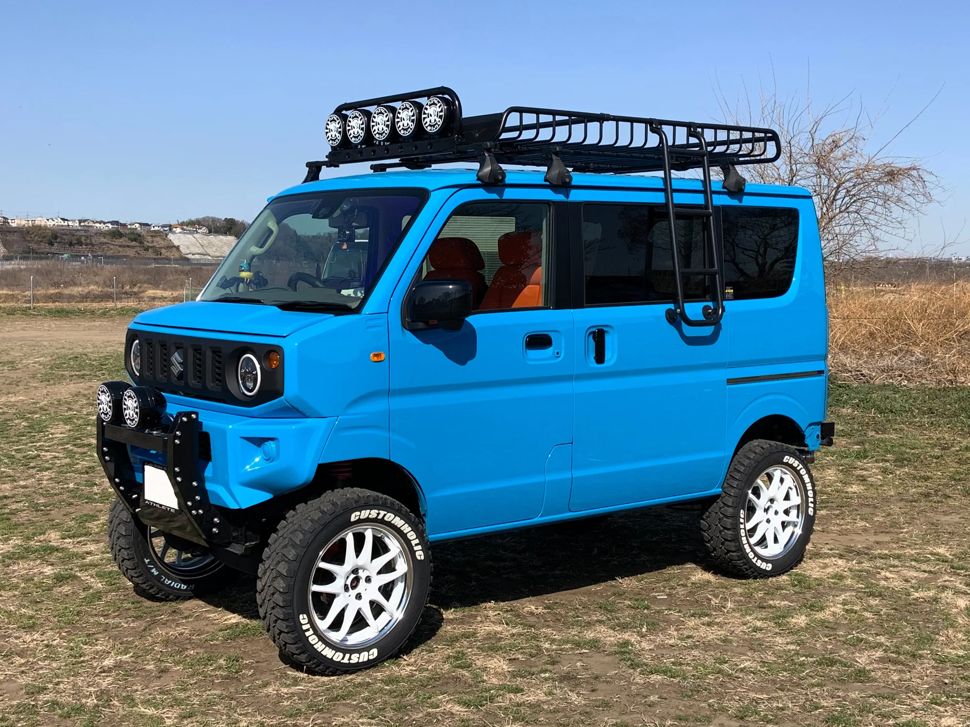 Work Emotion CR2P on Suzuki Every DA17W
