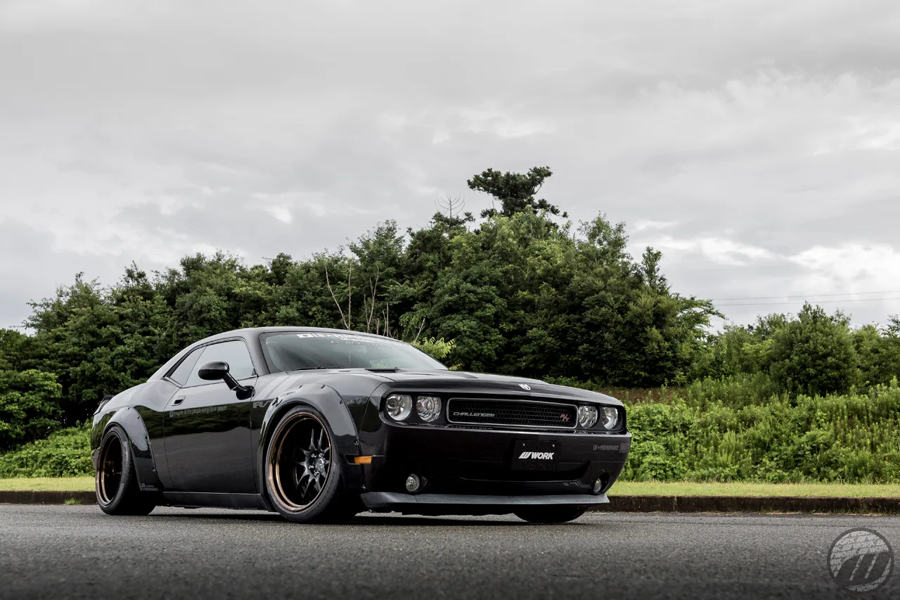 Work Emotion CR2P on Dodge Challenger LC (3rd gen), photo 6