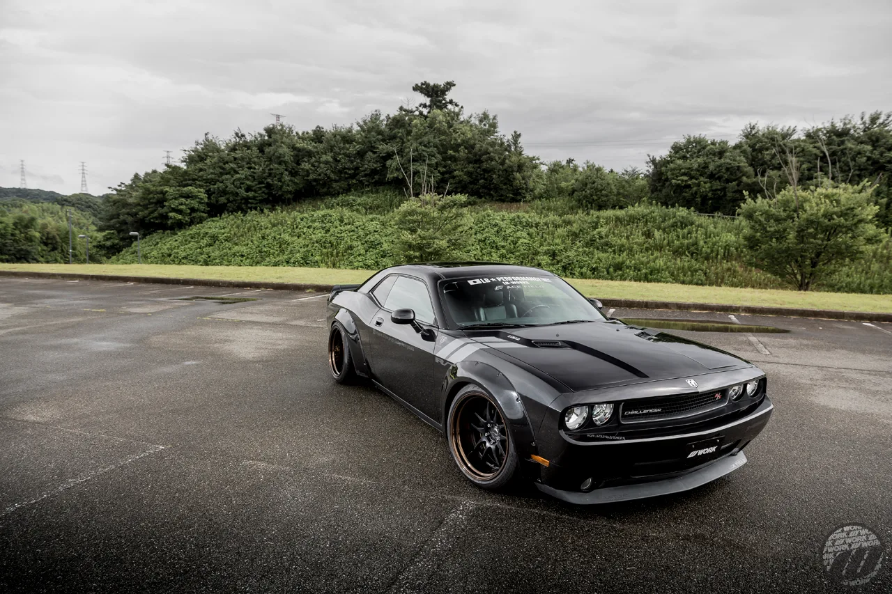 Work Emotion CR2P on Dodge Challenger LC (3rd gen), photo 4