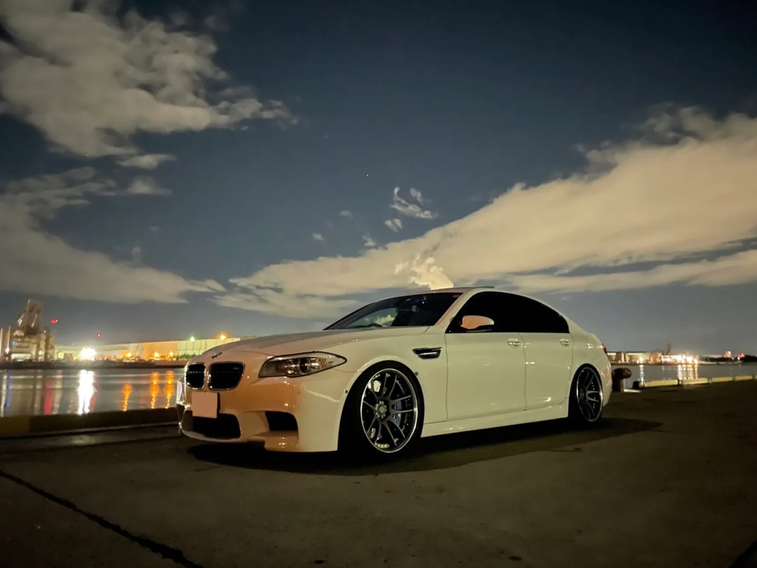 Work Emotion CR3P on BMW M5 F10.1