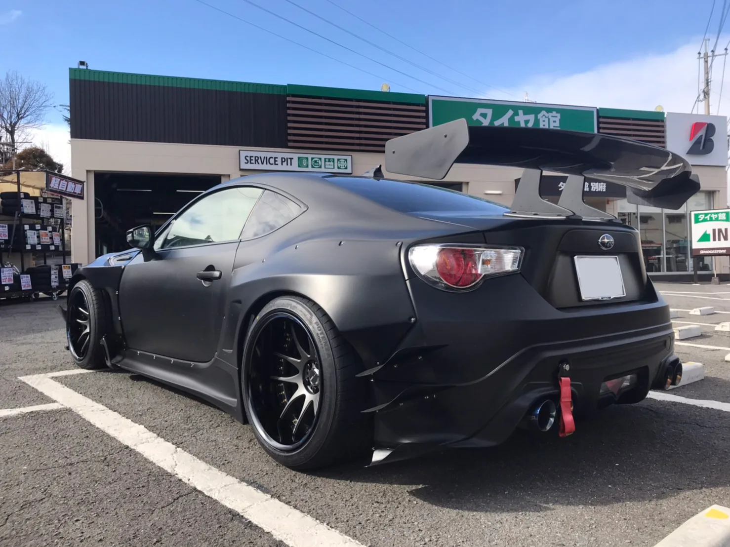 Work Emotion CR3P on Toyota 86 ZN6.1