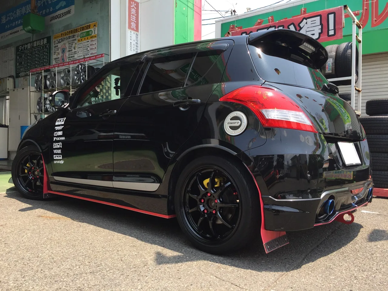 Work Emotion D9R on Suzuki Swift 3rd gen (FZ/NZ)