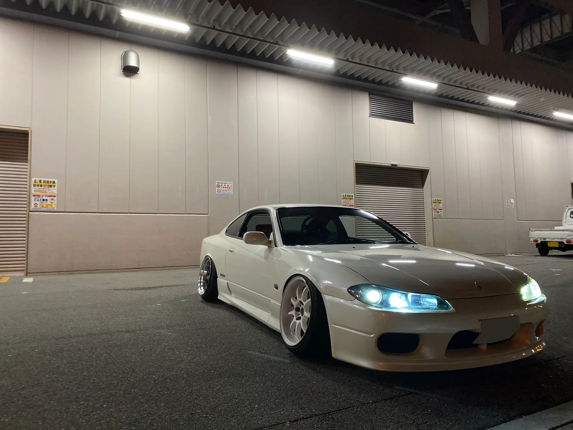 Work Emotion D9R on Nissan Silvia S15