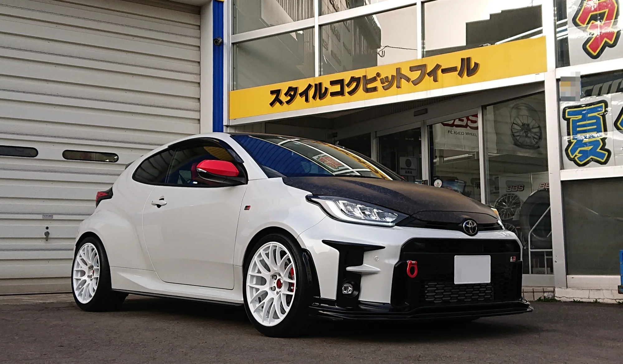 Work Emotion M8R on Toyota Yaris XP210, photo 2