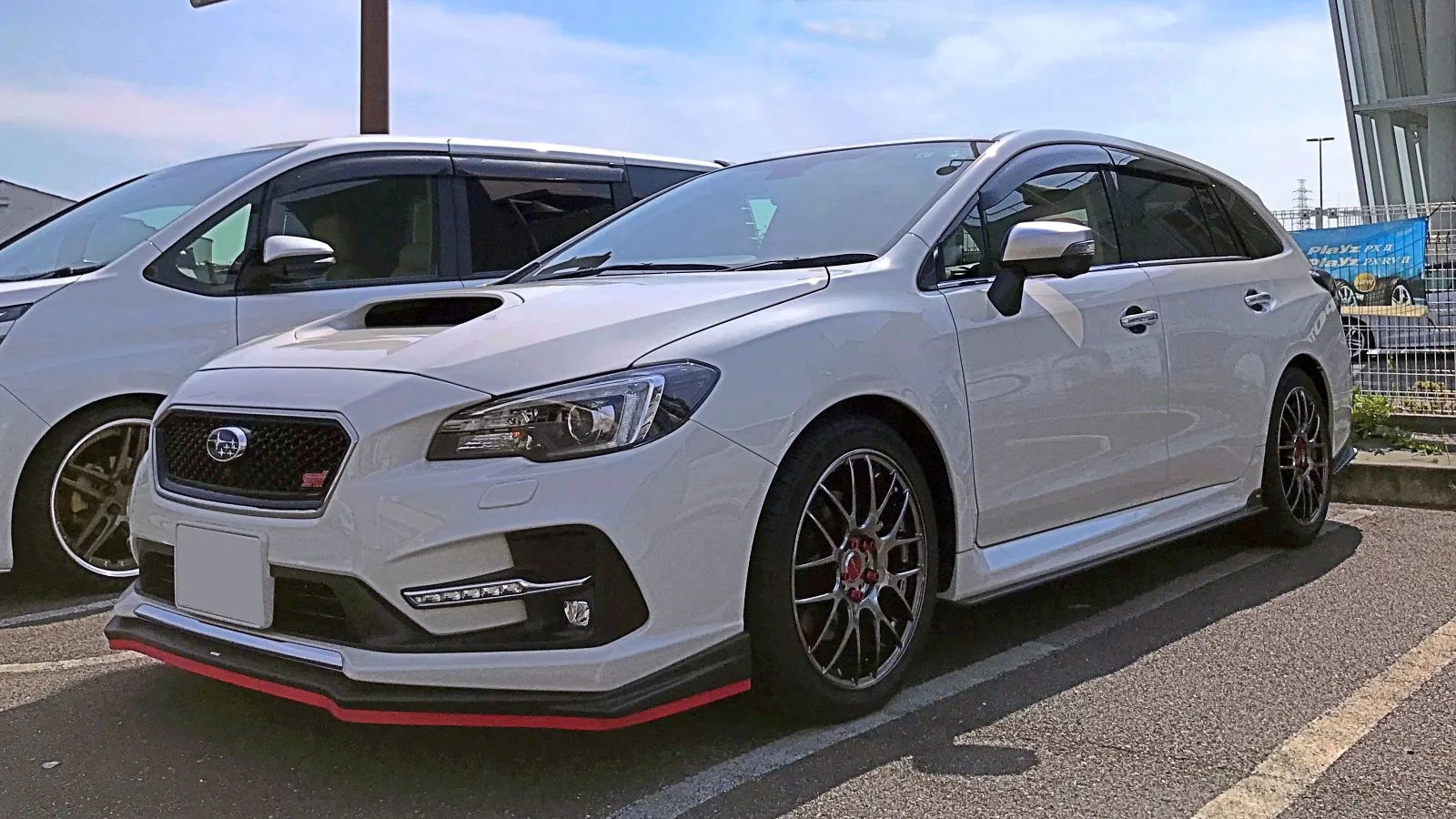 Work Emotion M8R on Subaru Levorg VM.1