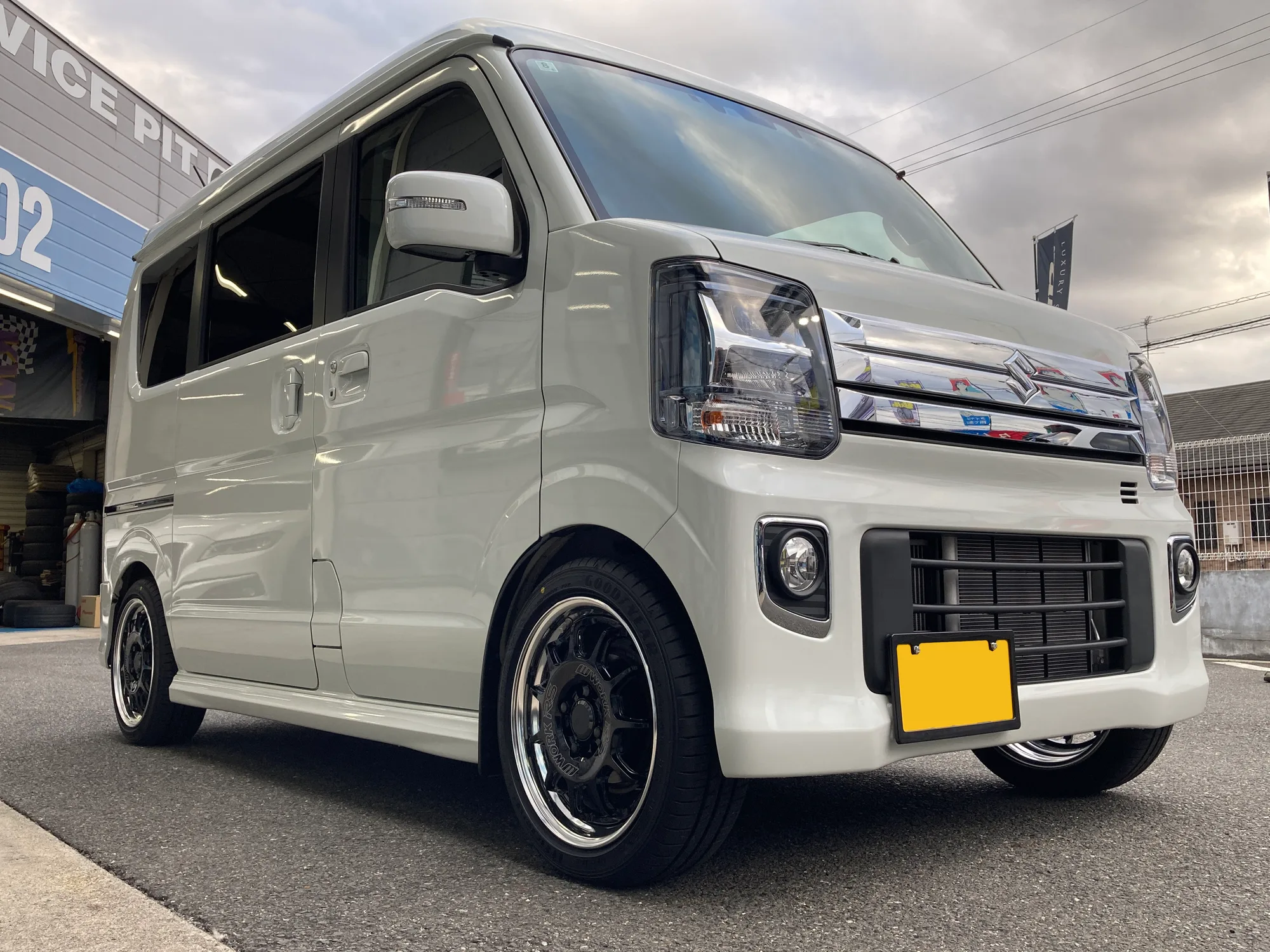 Work Emotion RS11 on Suzuki Every DA17W, photo 4