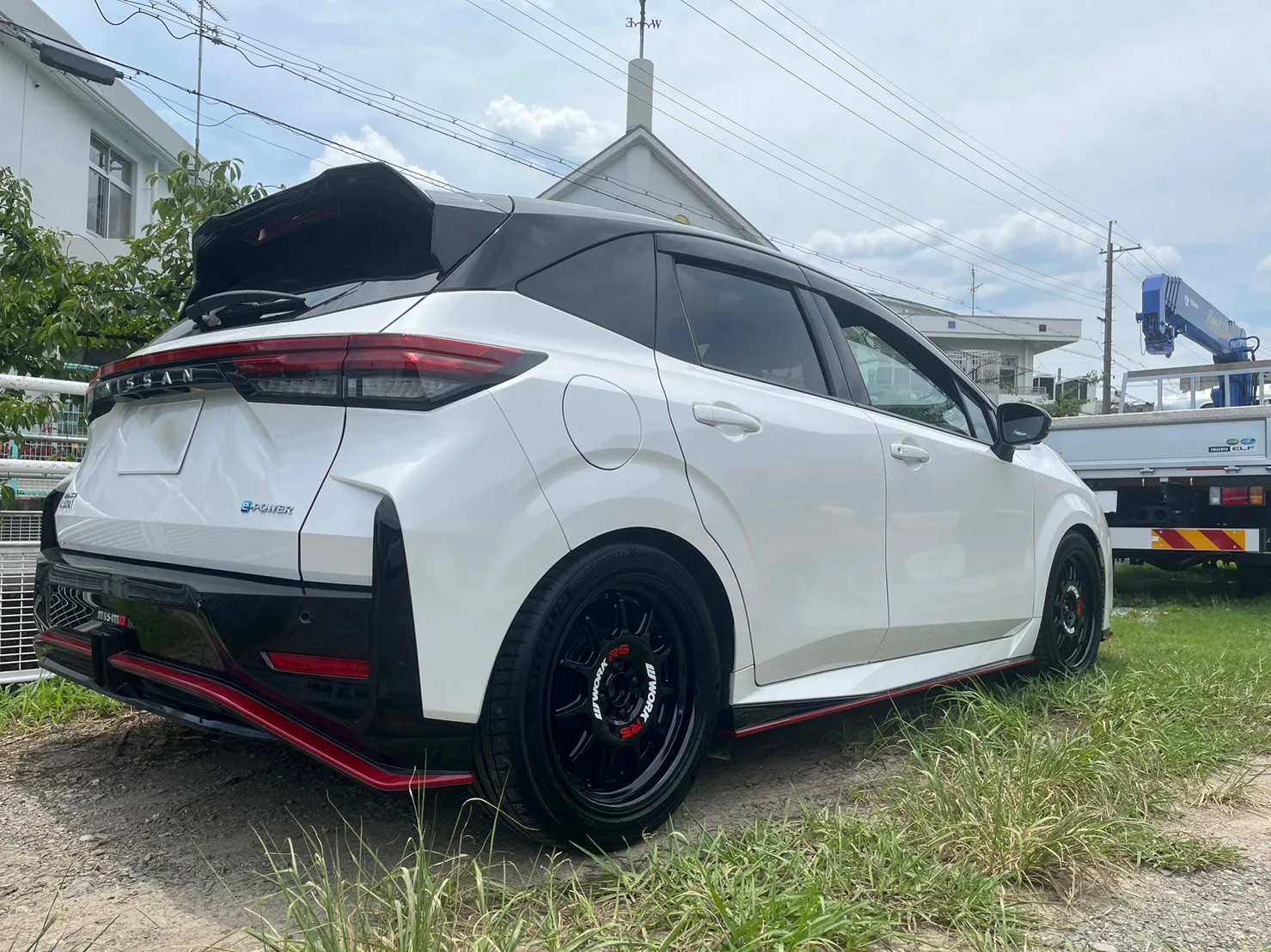 Work Emotion RS11 on Nissan Aura E13, photo 2