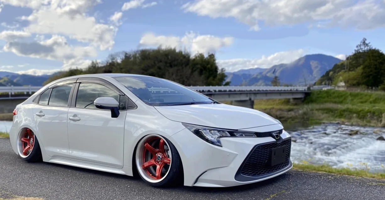 Work Emotion T5R 2P on Toyota Corolla E210