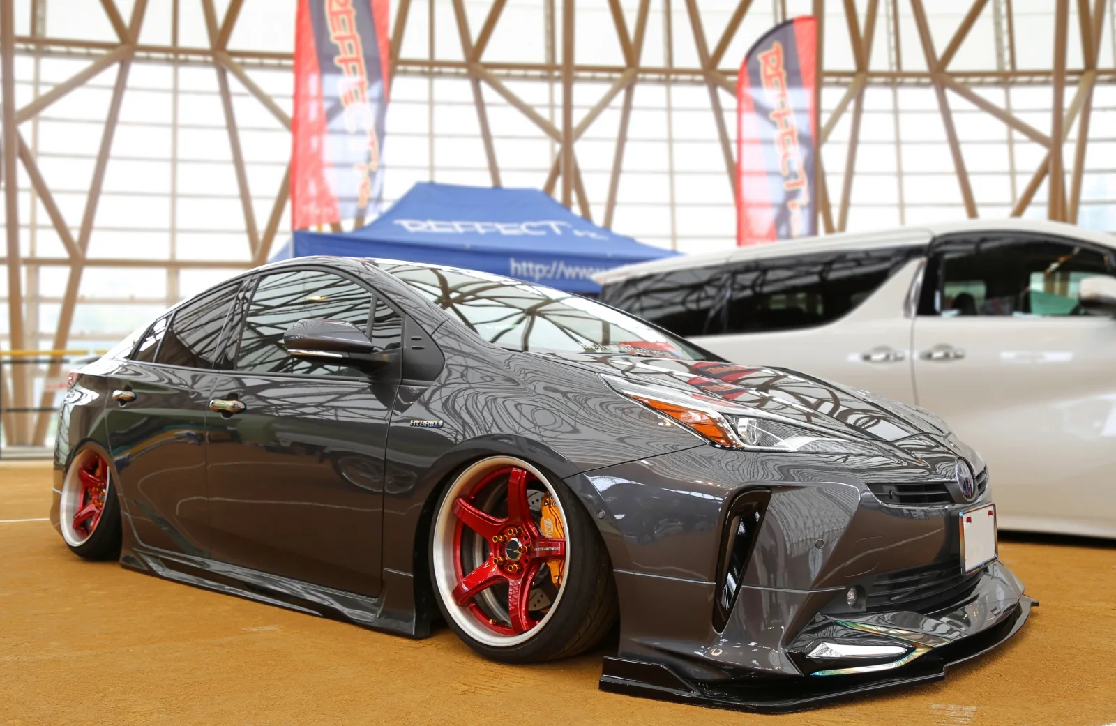 Work Emotion T5R 2P on Toyota Prius XW30, photo 4