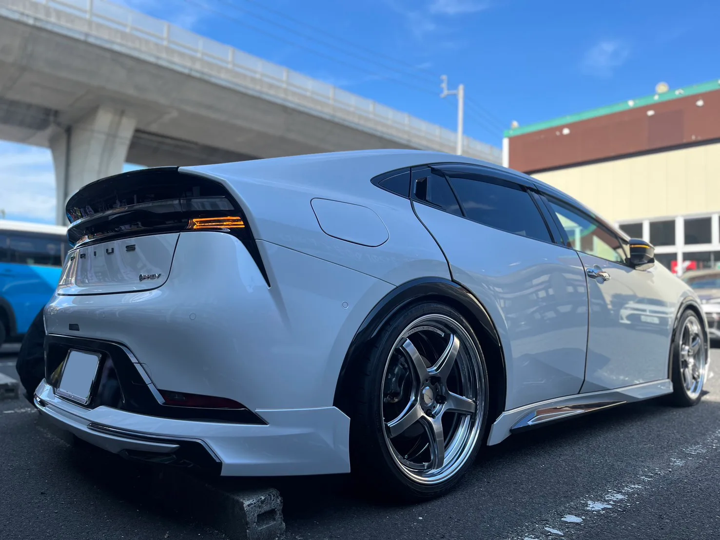 Work Emotion T5R 2P on Toyota Prius XW30, photo 6