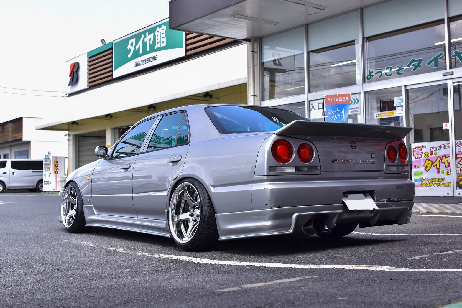 Work Emotion T5R 2P on Nissan Skyline V37, photo 6