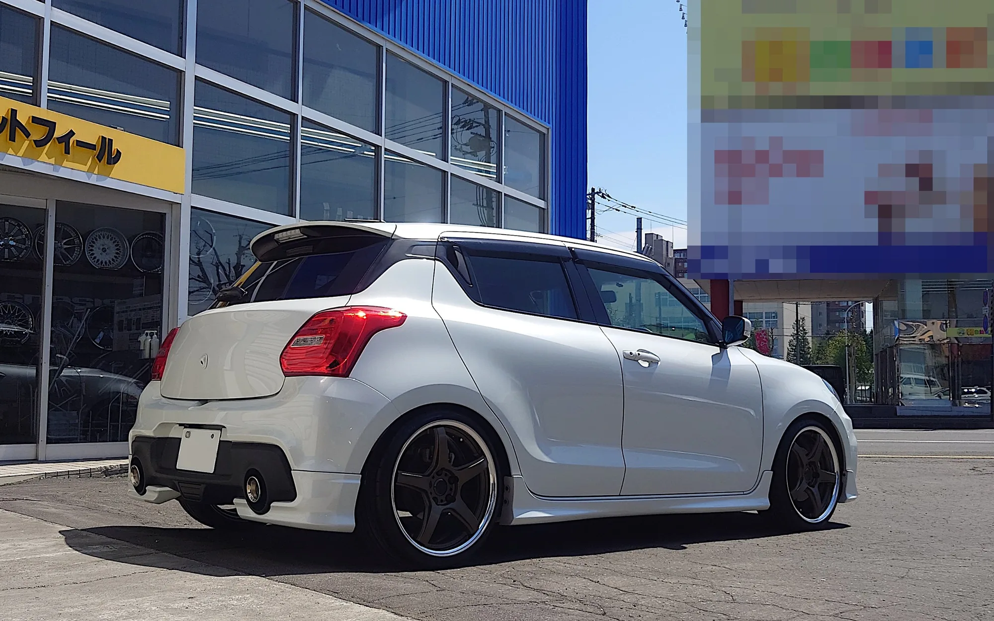 Work Emotion T5R 2P on Suzuki Swift 3rd gen (FZ/NZ)