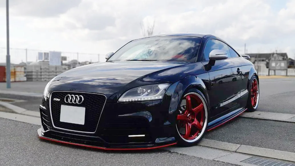 Work Emotion T5R 2P on Audi TT RS 8J.1