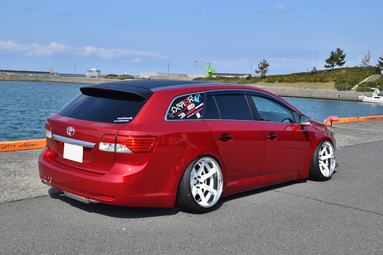 Work Emotion T7R on Toyota Avensis T270, photo 2