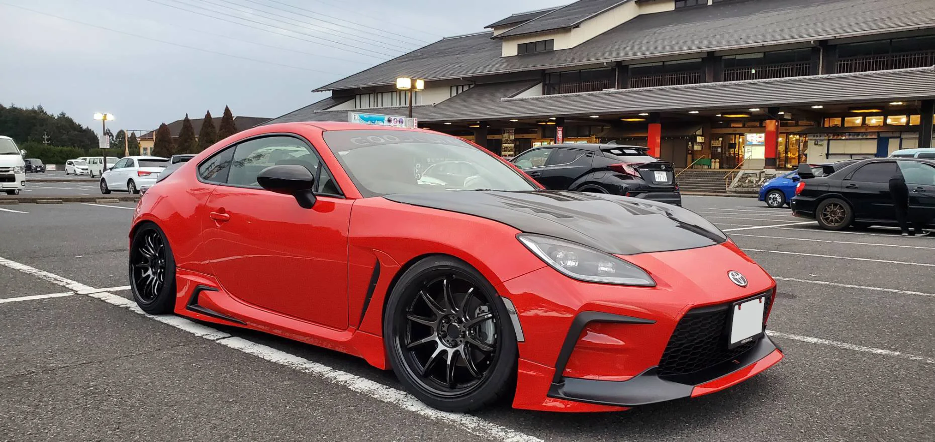 Work Emotion ZR10 2P on Toyota 86 ZN6.1