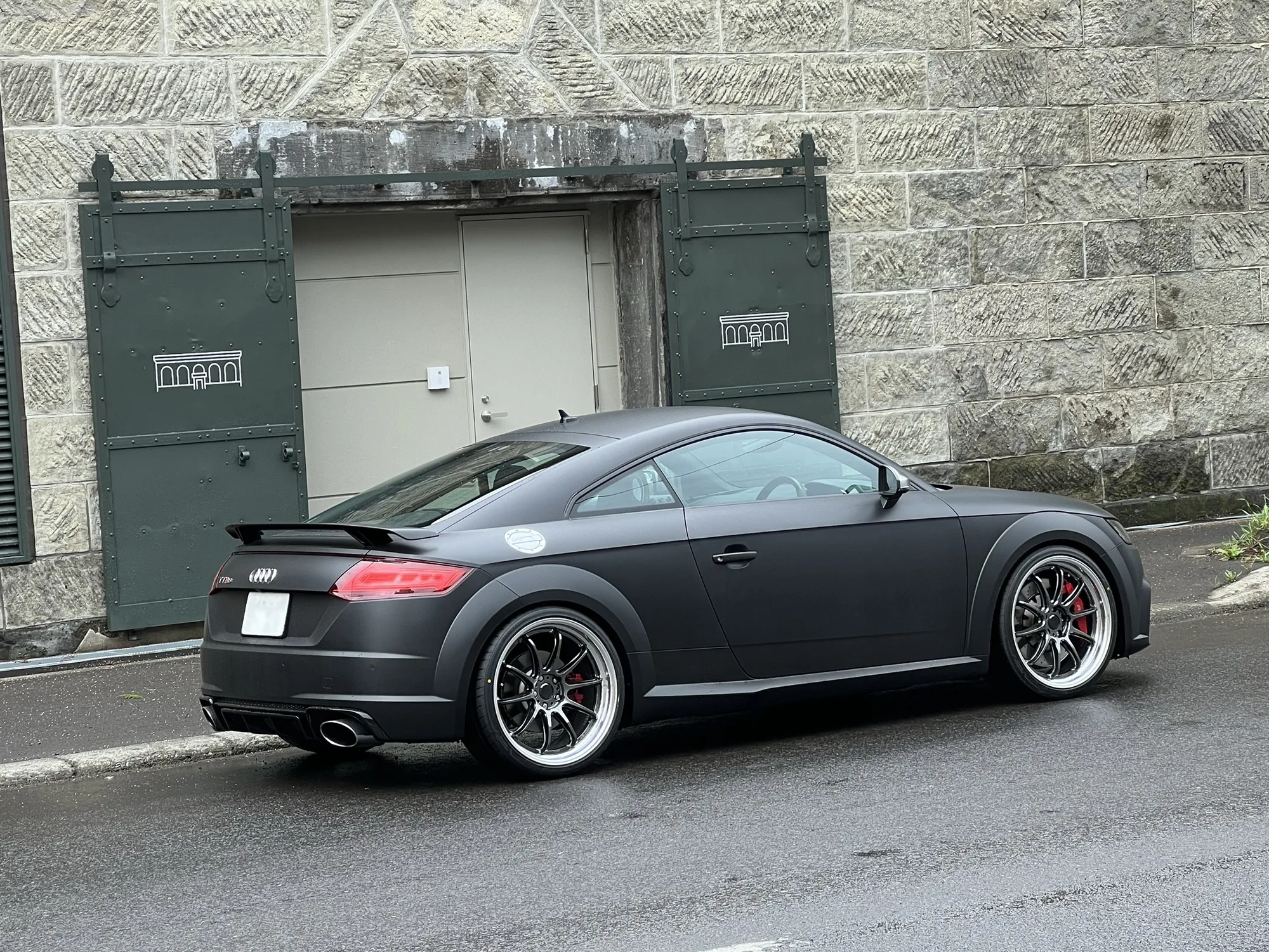 Work Emotion ZR10 2P on Audi TT RS 8S.1