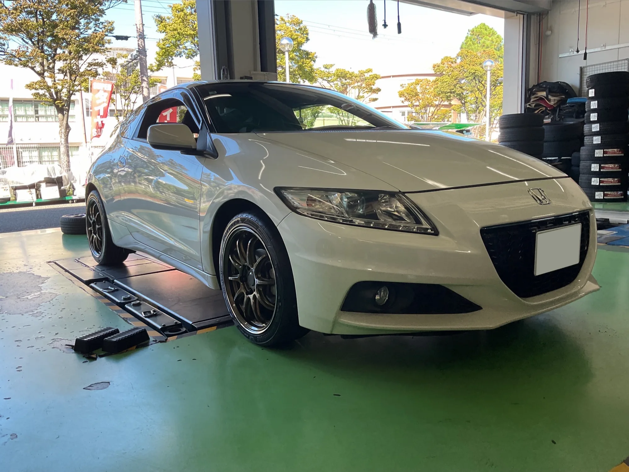 Work Emotion ZR10 on Honda CR-Z (ZF1/ZF2), photo 2