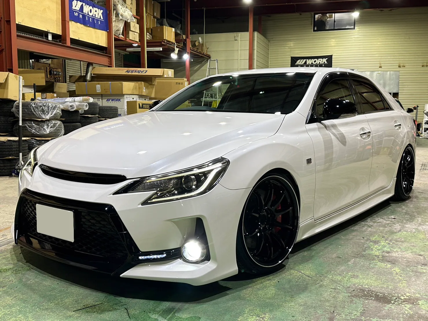 Work Emotion ZR10 on Toyota Mark X X130