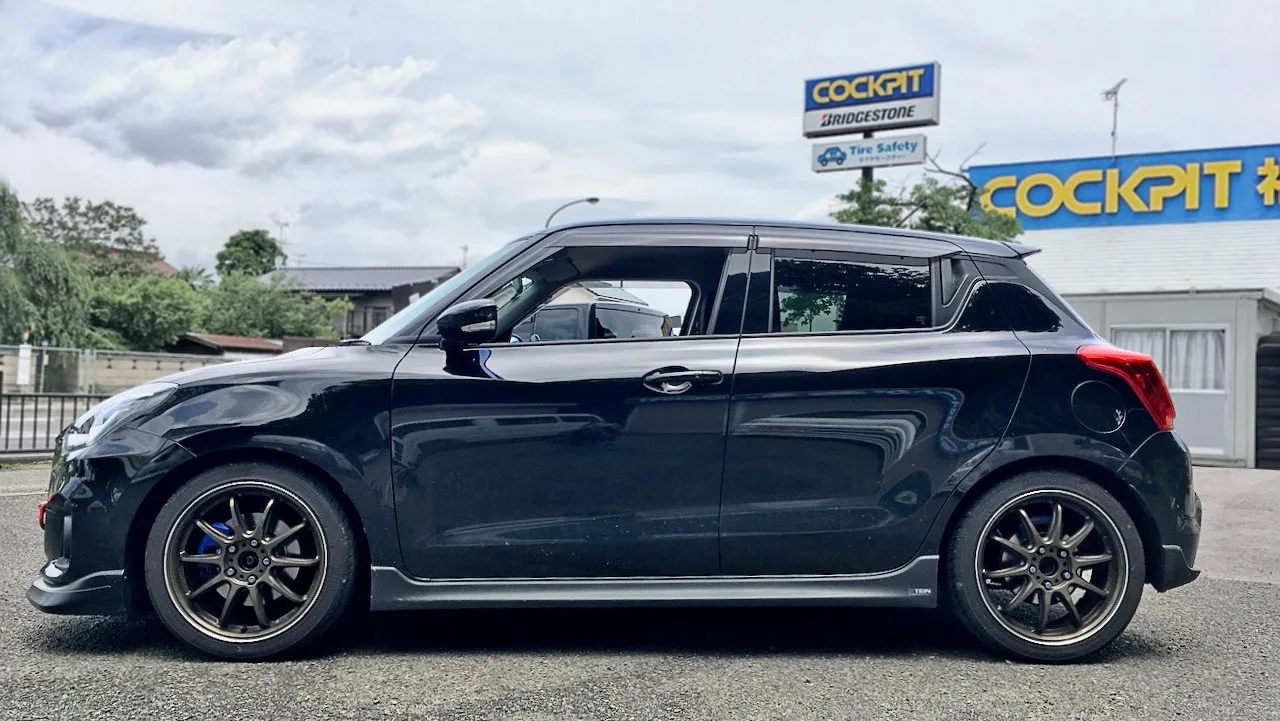 Work Emotion ZR10 on Suzuki Swift 4th gen (A2L), photo 2