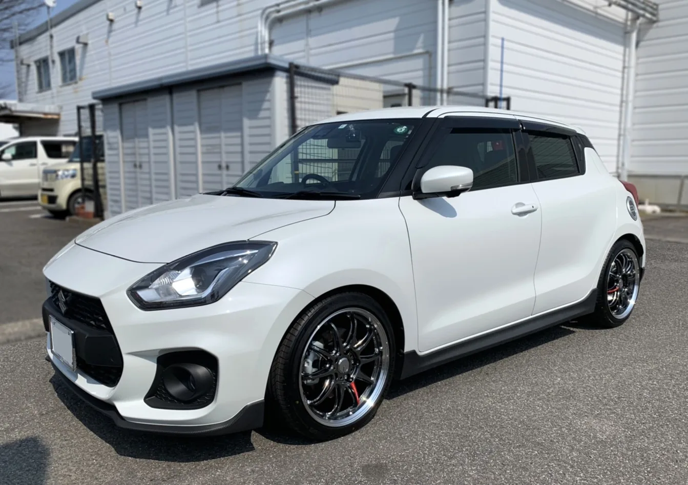 Work Emotion ZR10 on Suzuki Swift 4th gen (A2L)