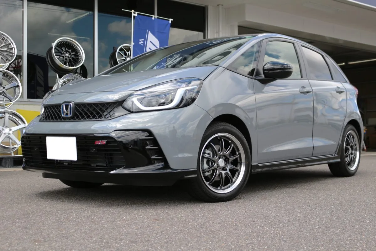 Work Emotion ZR10 on Honda Fit GR, photo 3