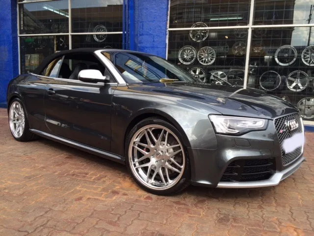 Work Gnosis CV202 on Audi A5 8T.1