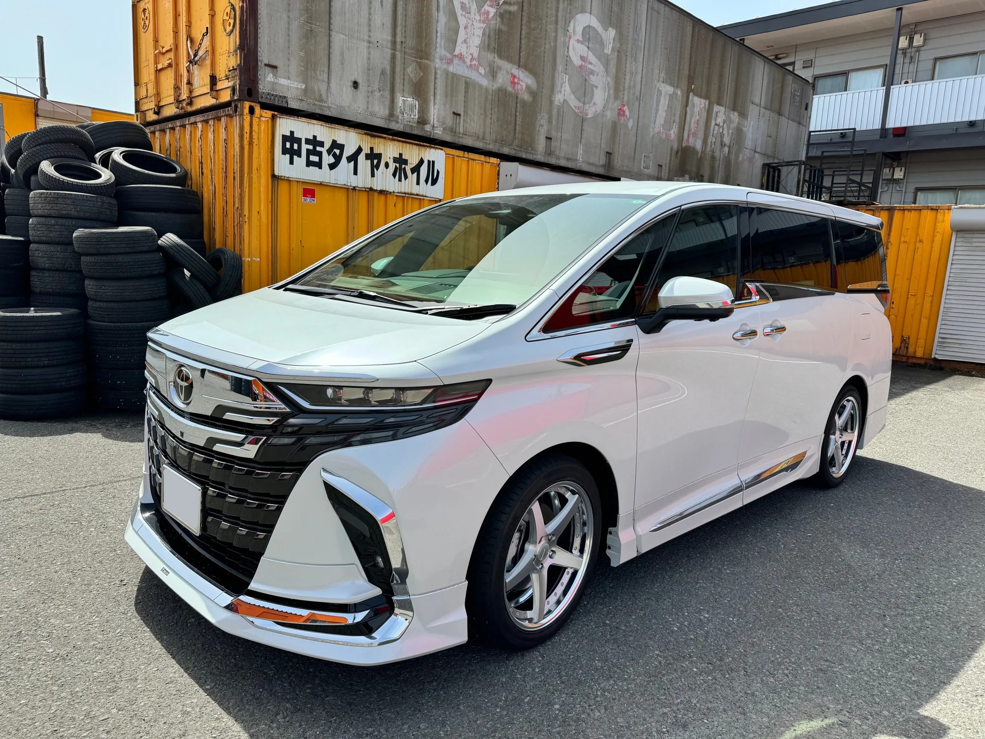 Work Gnosis Cvf on Toyota Vellfire AH30, photo 5