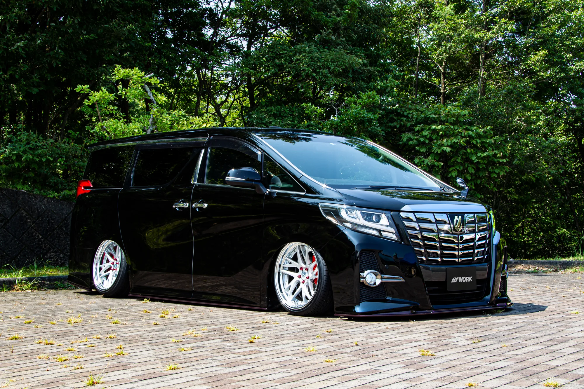 Work Gnosis Cvx on Toyota Vellfire AH30, photo 12