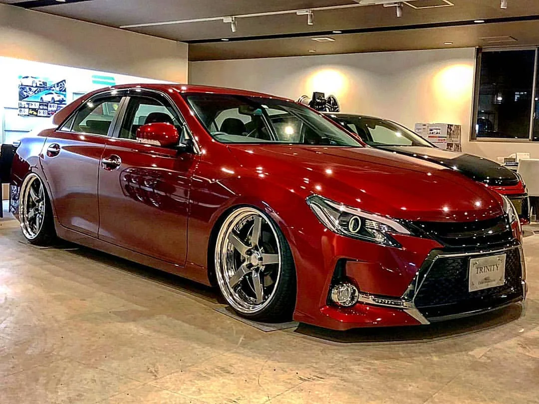 Work Gnosis GR203 on Toyota Mark X X130