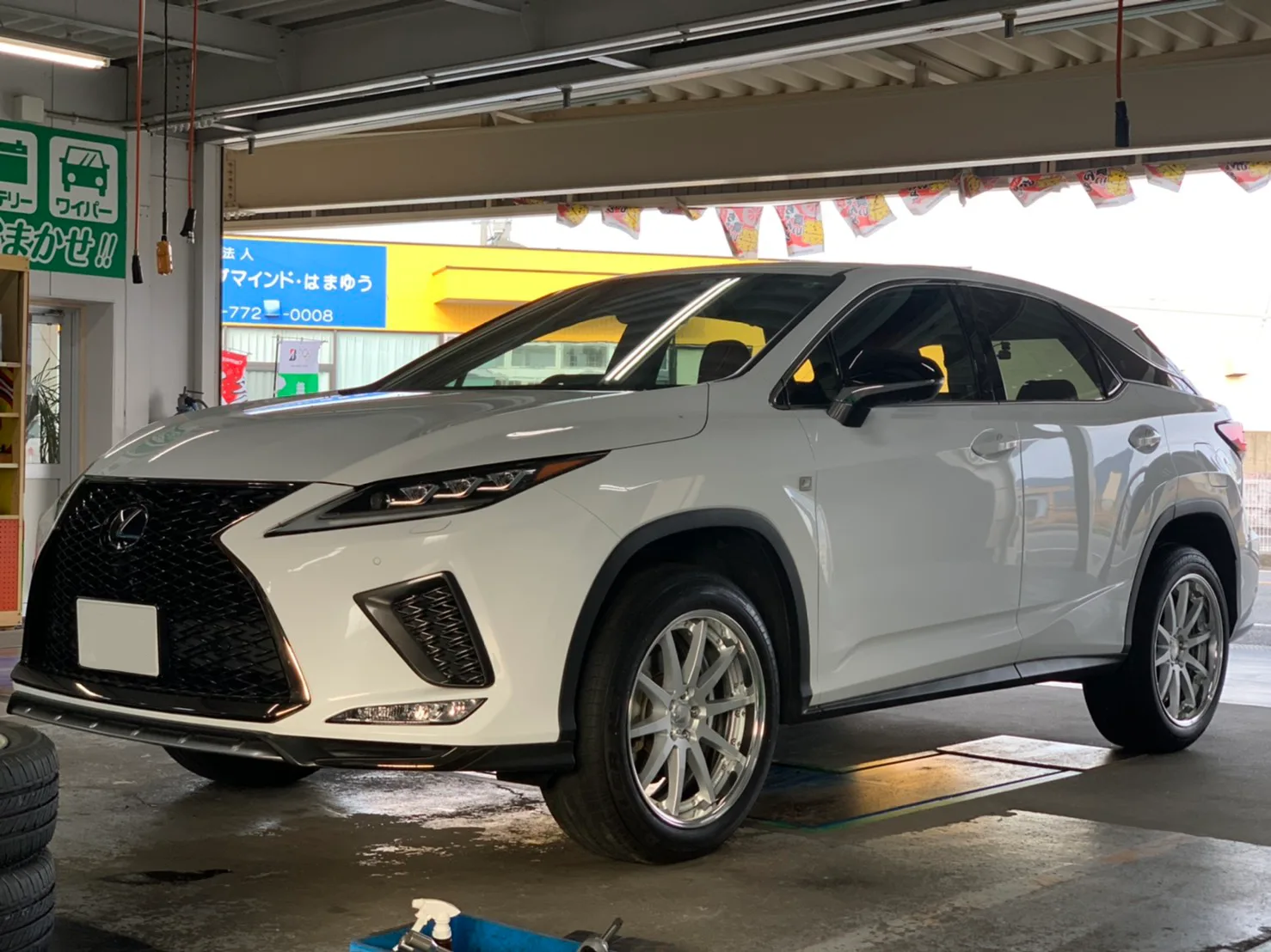 Work Gnosis GSR1 on Lexus RX AL20