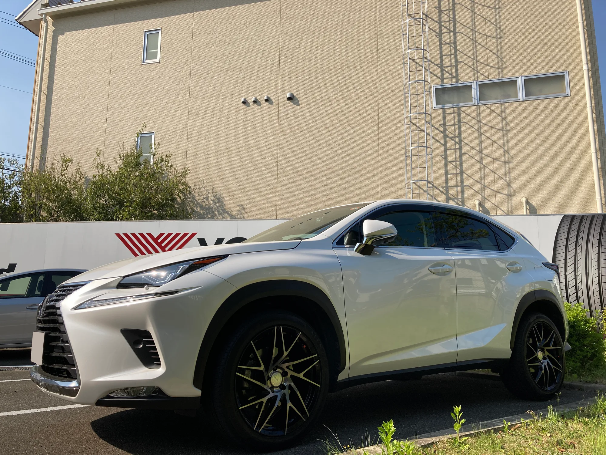 Work Gnosis IS105 on Lexus NX AZ20, photo 3