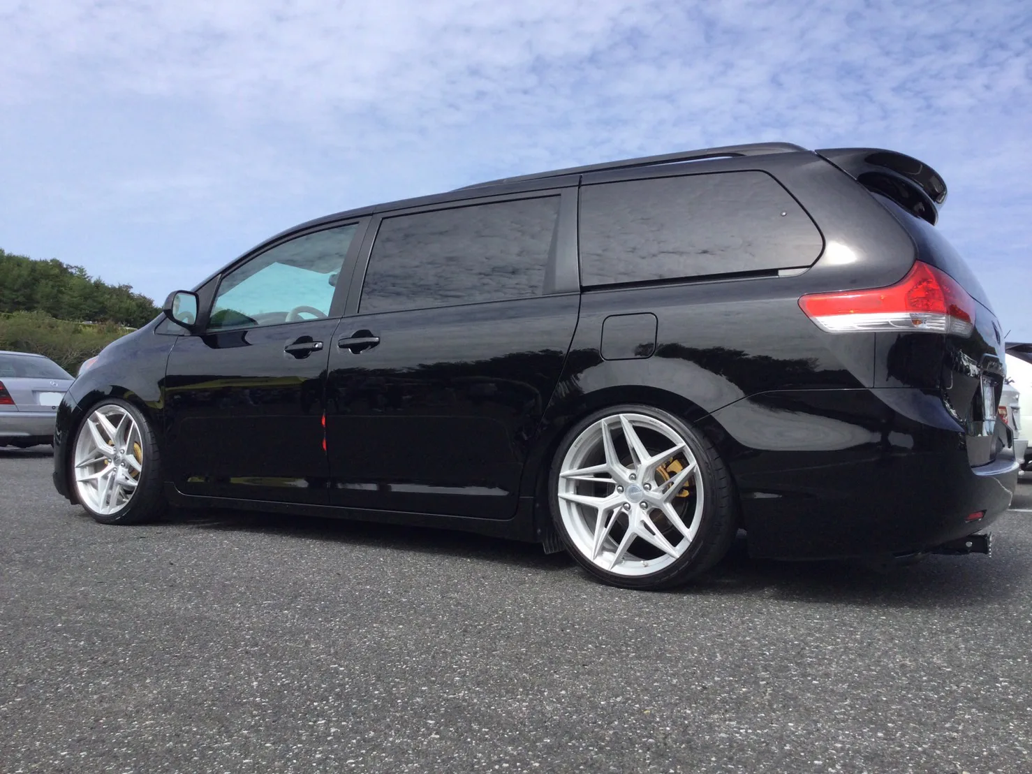 Work Gnosis IS205 on Toyota Sienna XL30.1