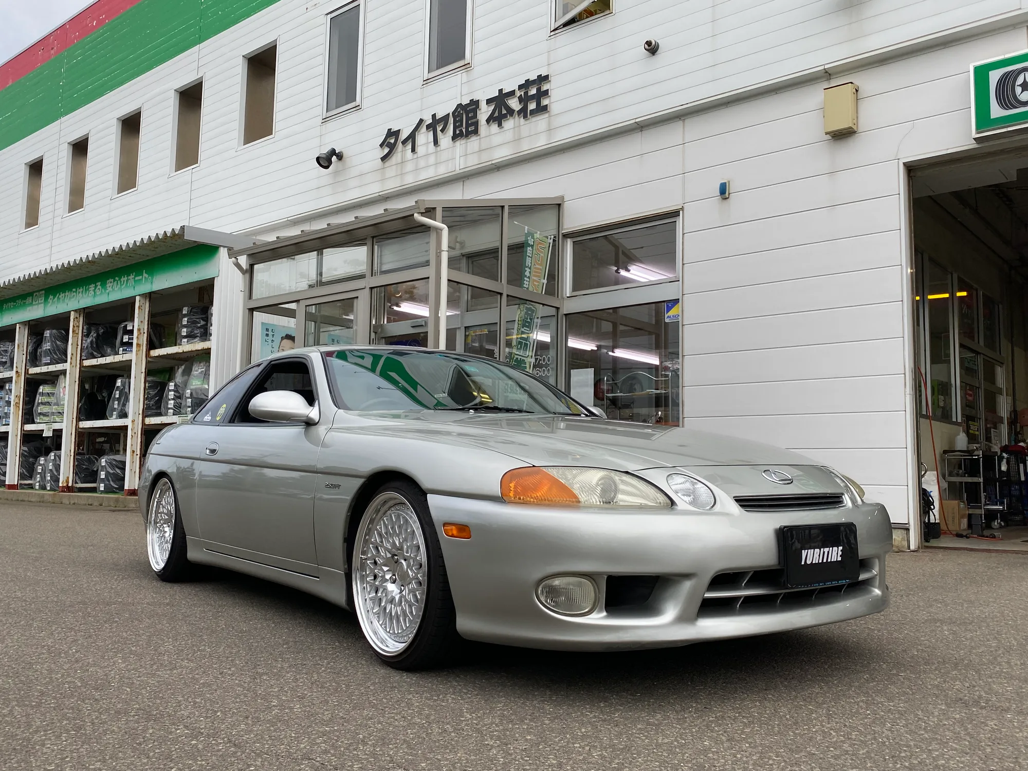 Work GranSeeker CCX on Toyota Soarer Z30