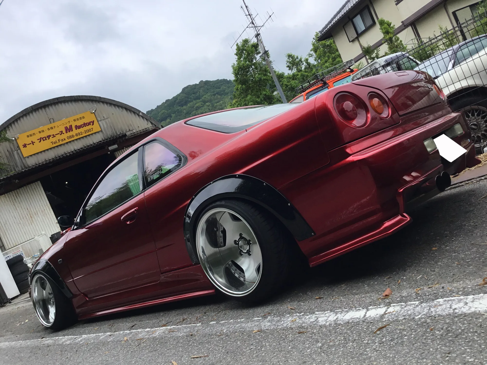 Work Lanvec LD1 on Nissan Skyline R34