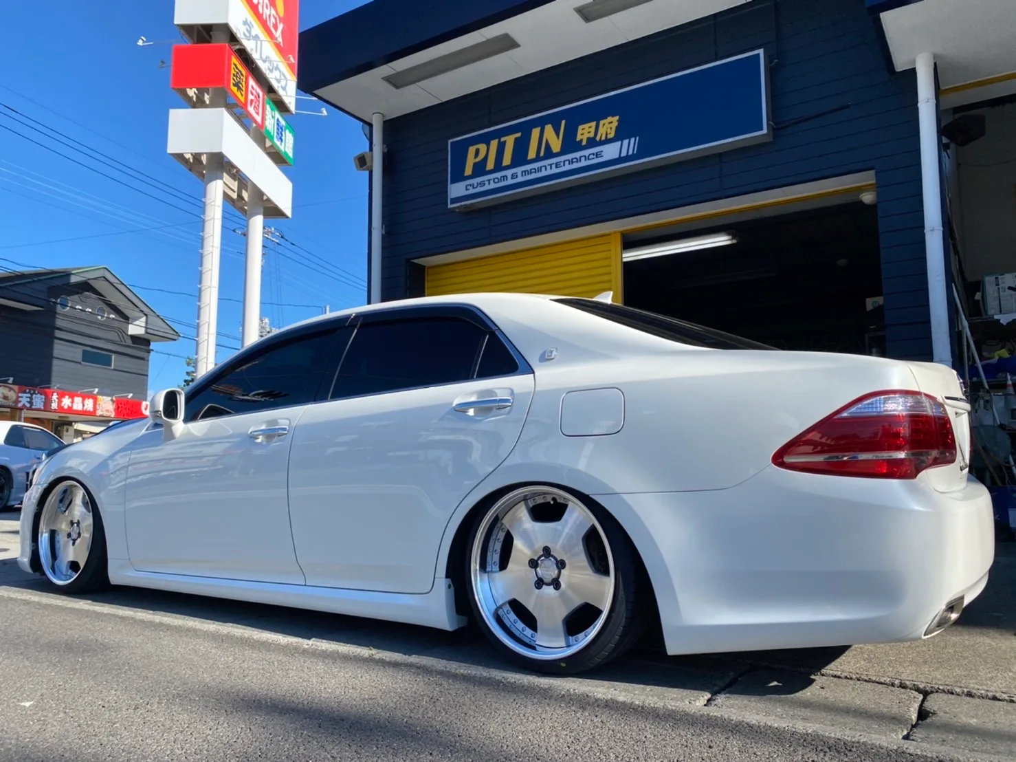 Work Lanvec LD1 on Toyota Crown S220, photo 4
