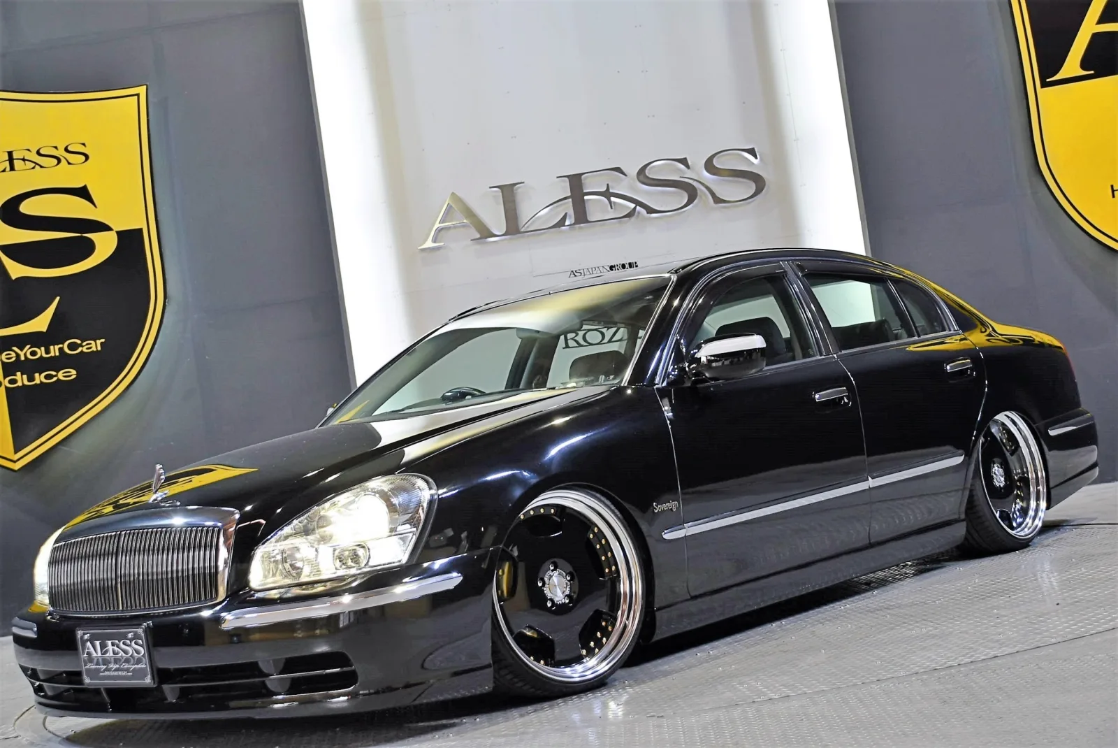 Work Lanvec LD1 on Nissan President PGF50