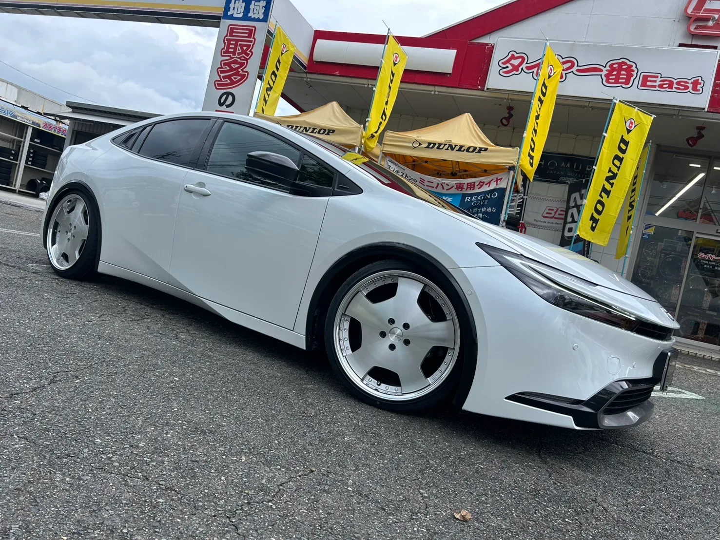 Work Lanvec Ldz on Toyota Prius XW60, photo 2