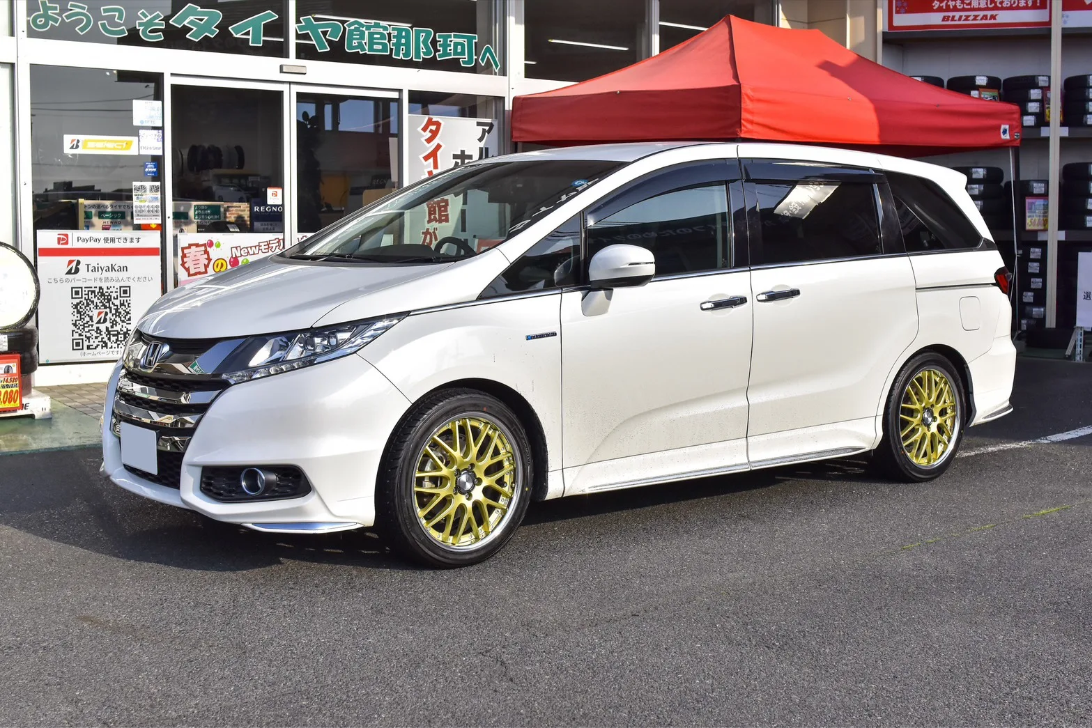 Work Lanvec LM1 on Honda Odyssey RC1/RC2 (5th gen JDM)