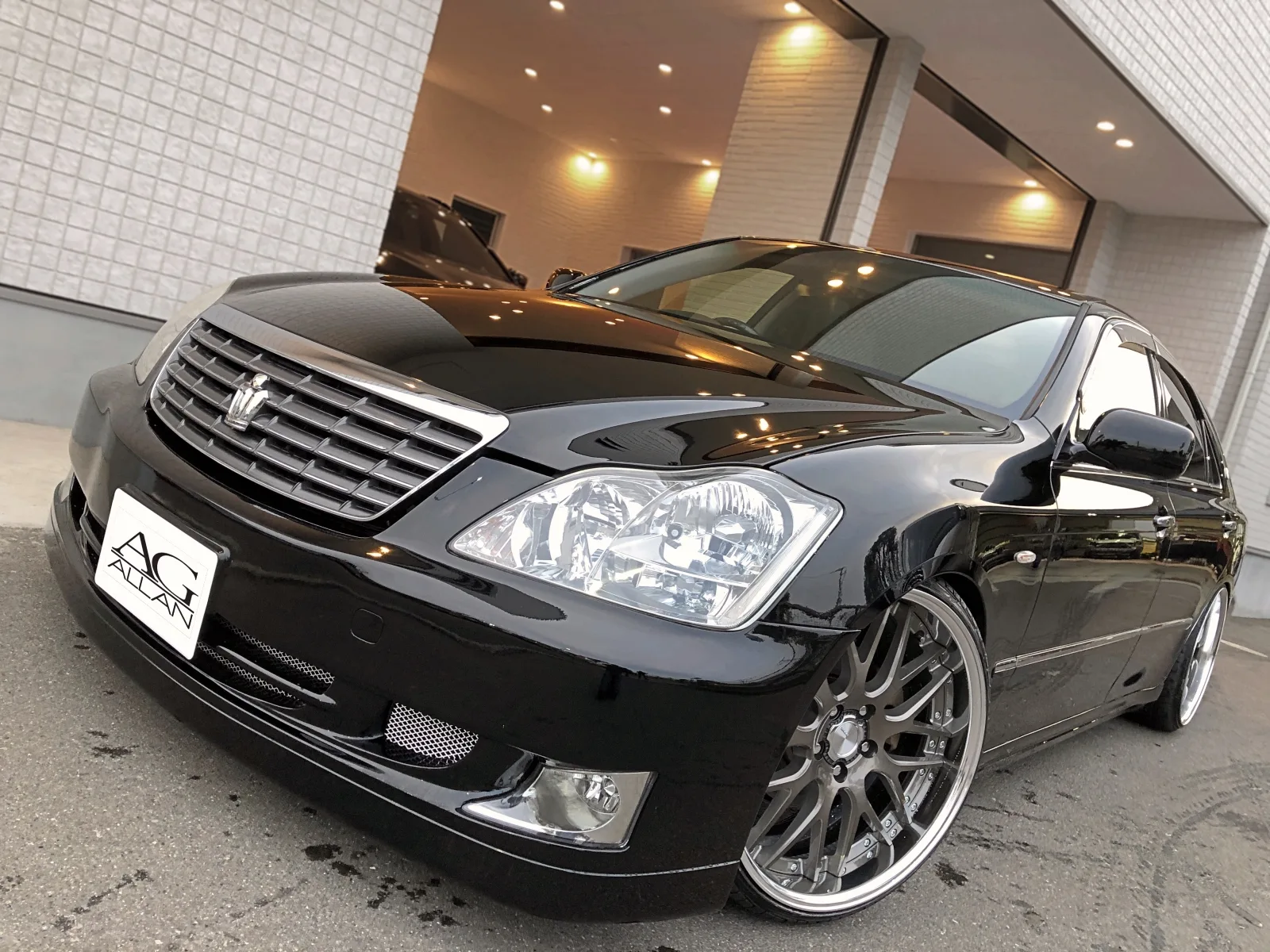 Work Lanvec LM1 on Toyota Crown S180