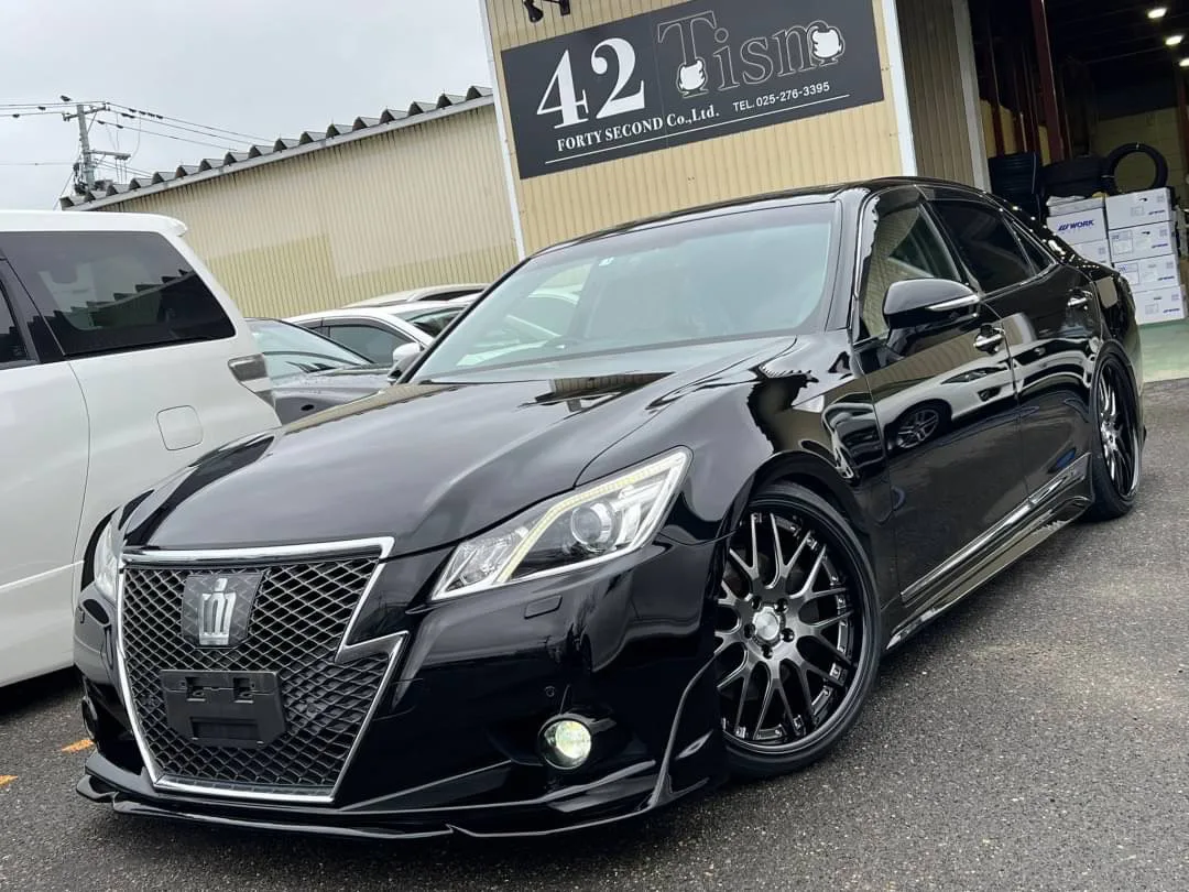 Work Lanvec LM1 on Toyota Crown S180, photo 4