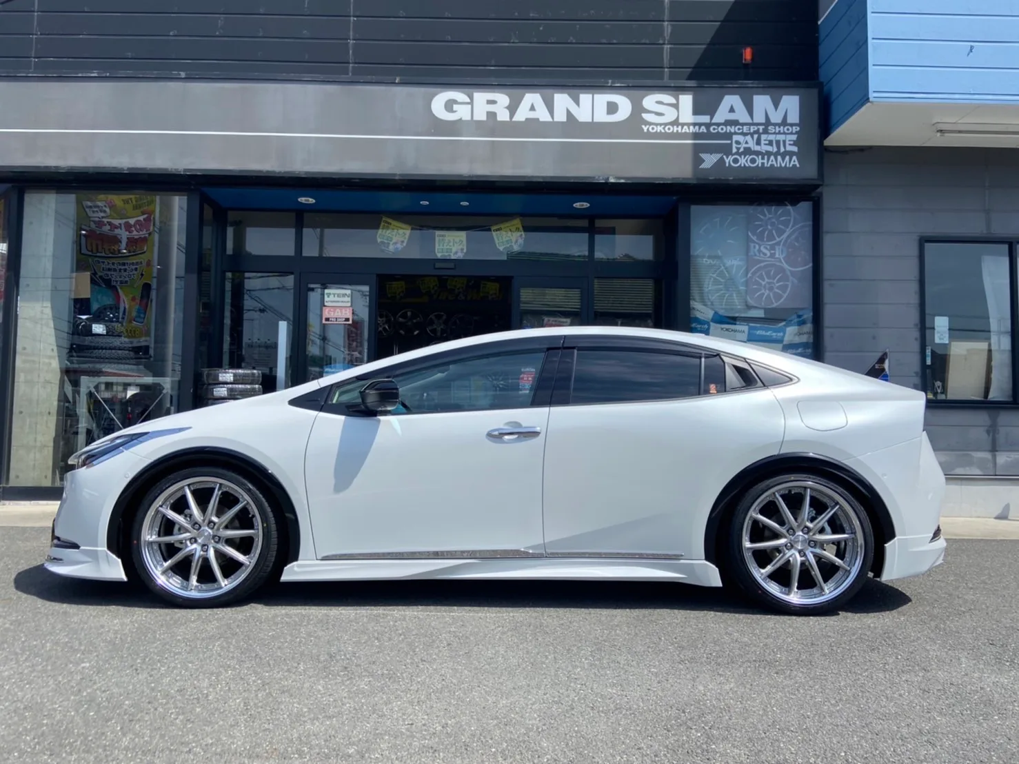 Work Lanvec LS10 on Toyota Prius XW60, photo 2