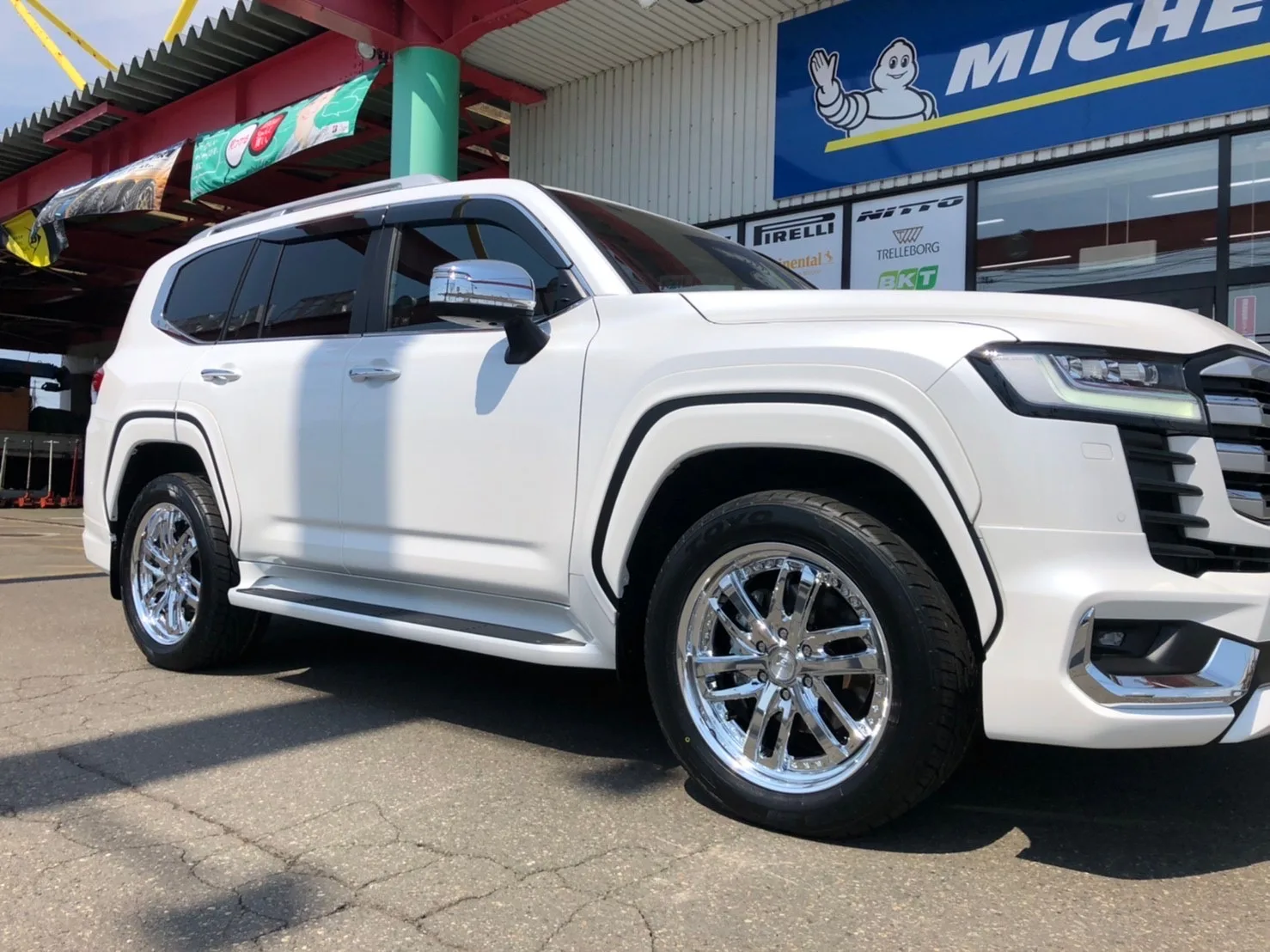 Work LS Brightring Suv on Toyota Land Cruiser J200.1, photo 4