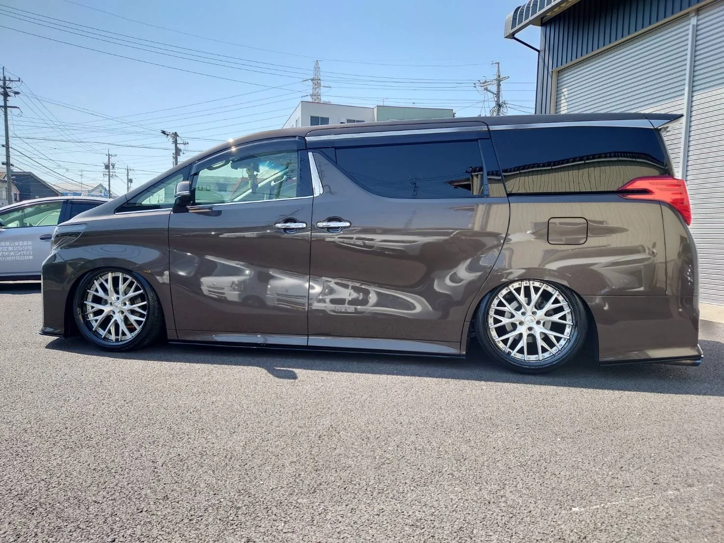 Work LS Vajra on Toyota Vellfire AH30, photo 8