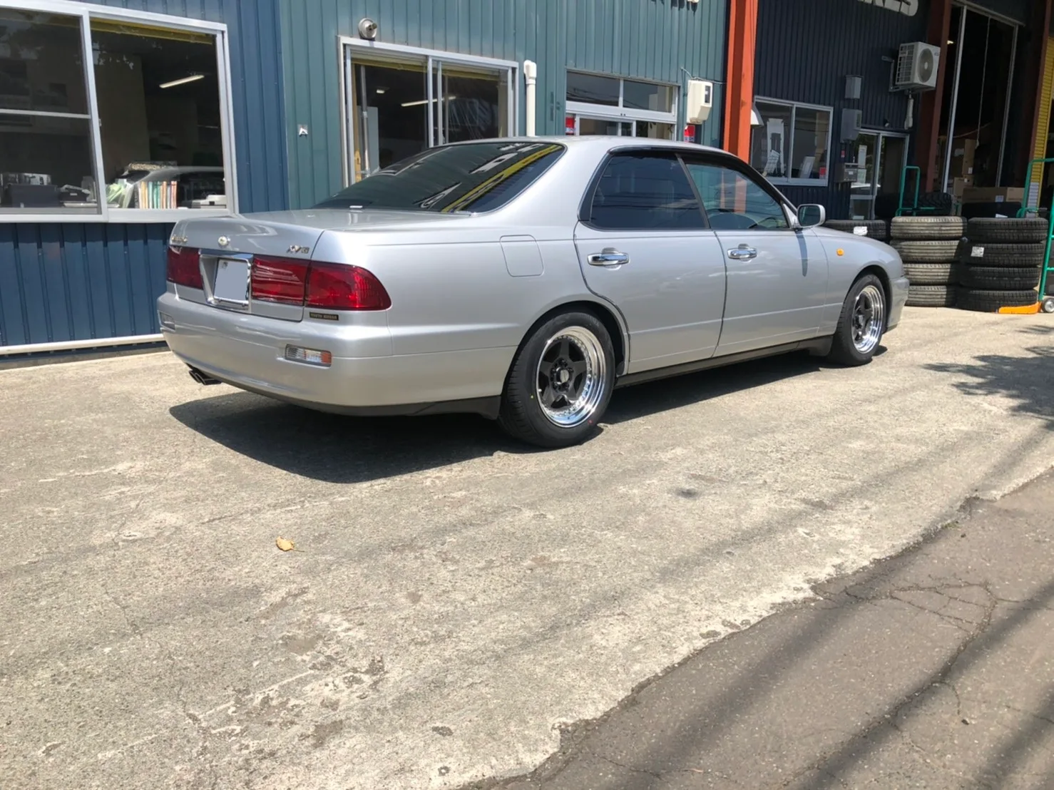 Work Meister CR01 on Nissan Leopard Y33, photo 3