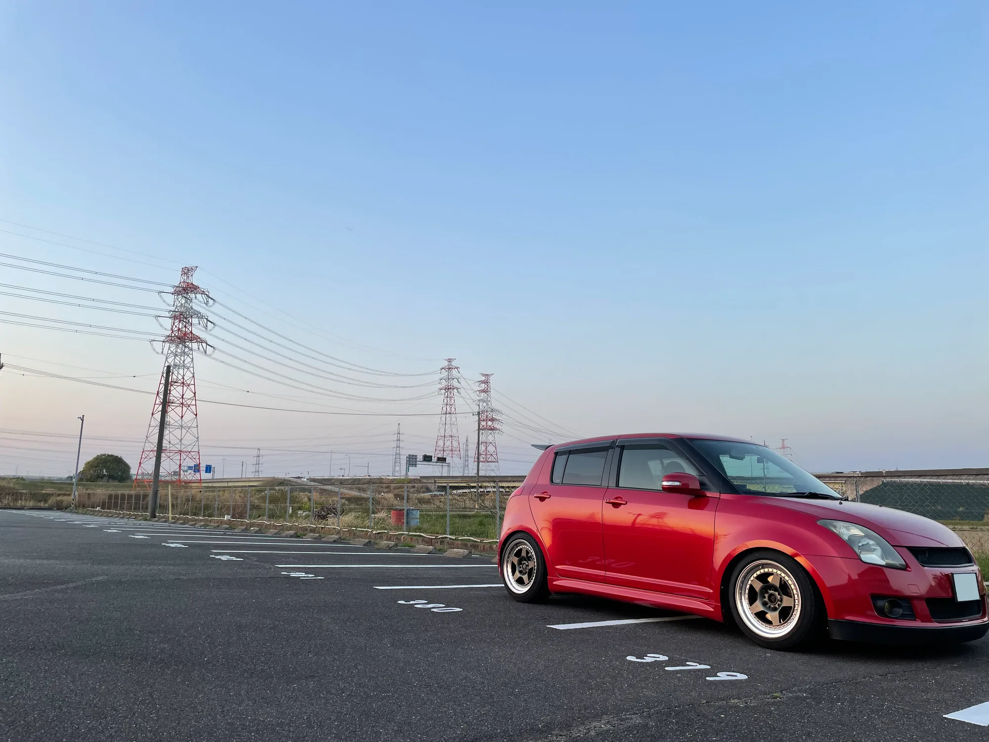 Work Meister CR01 on Suzuki Swift 2nd gen (ZC/ZD)