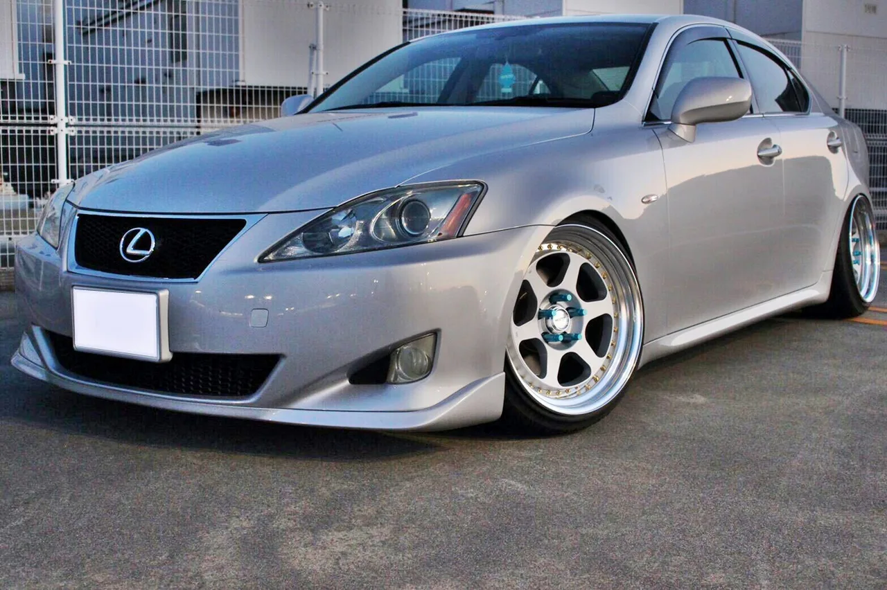 Work Meister L1 3P on Lexus IS XE20