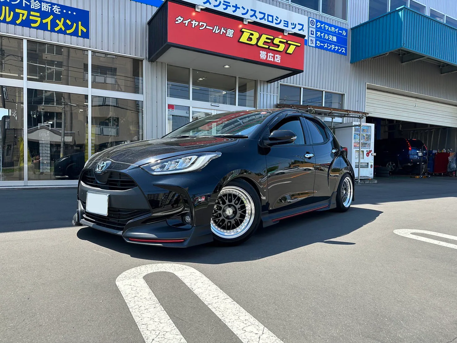 Work Meister M1 3P on Toyota Yaris XP210