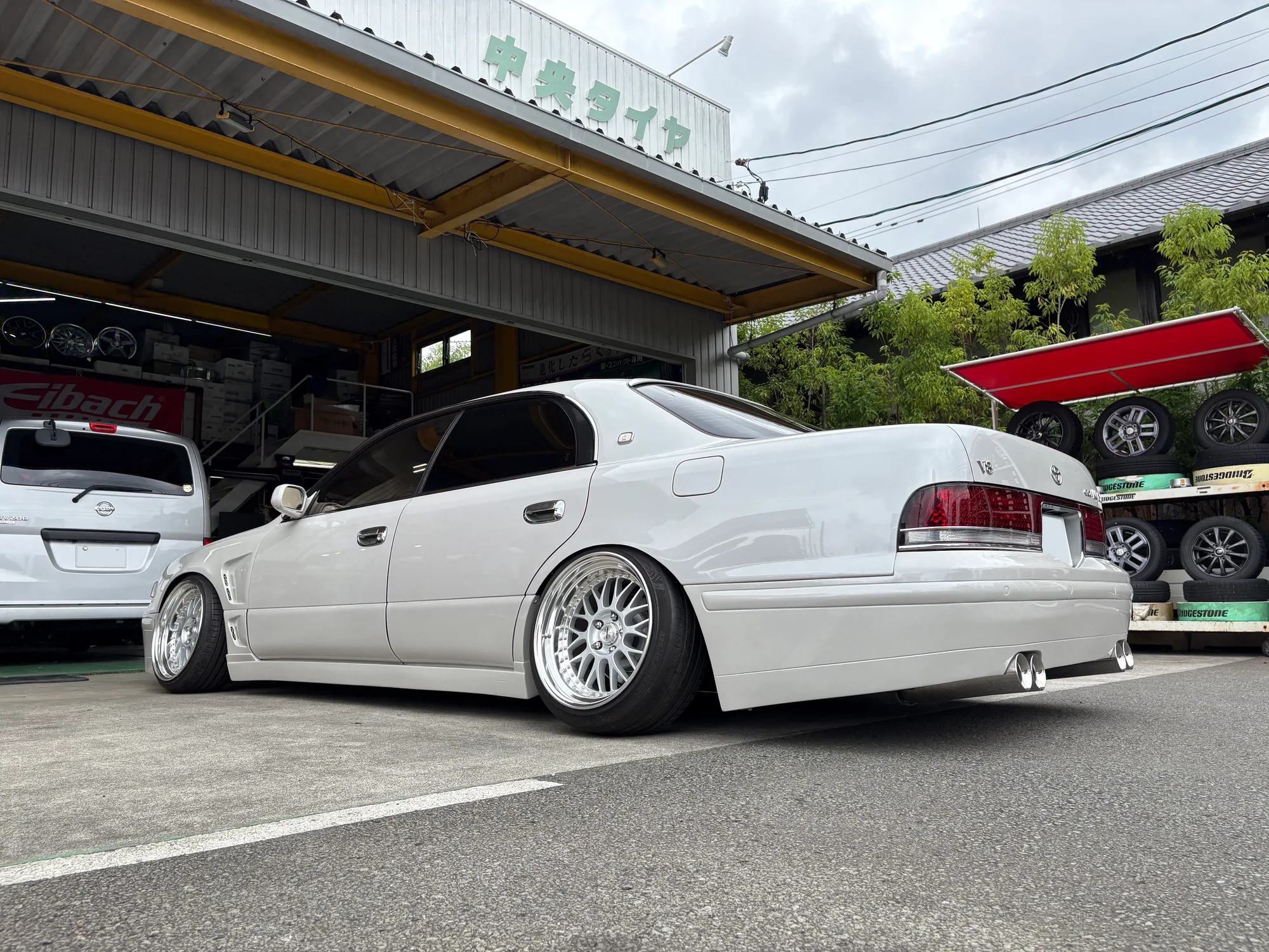 Work Meister M1 3P on Toyota Crown Majesta S150